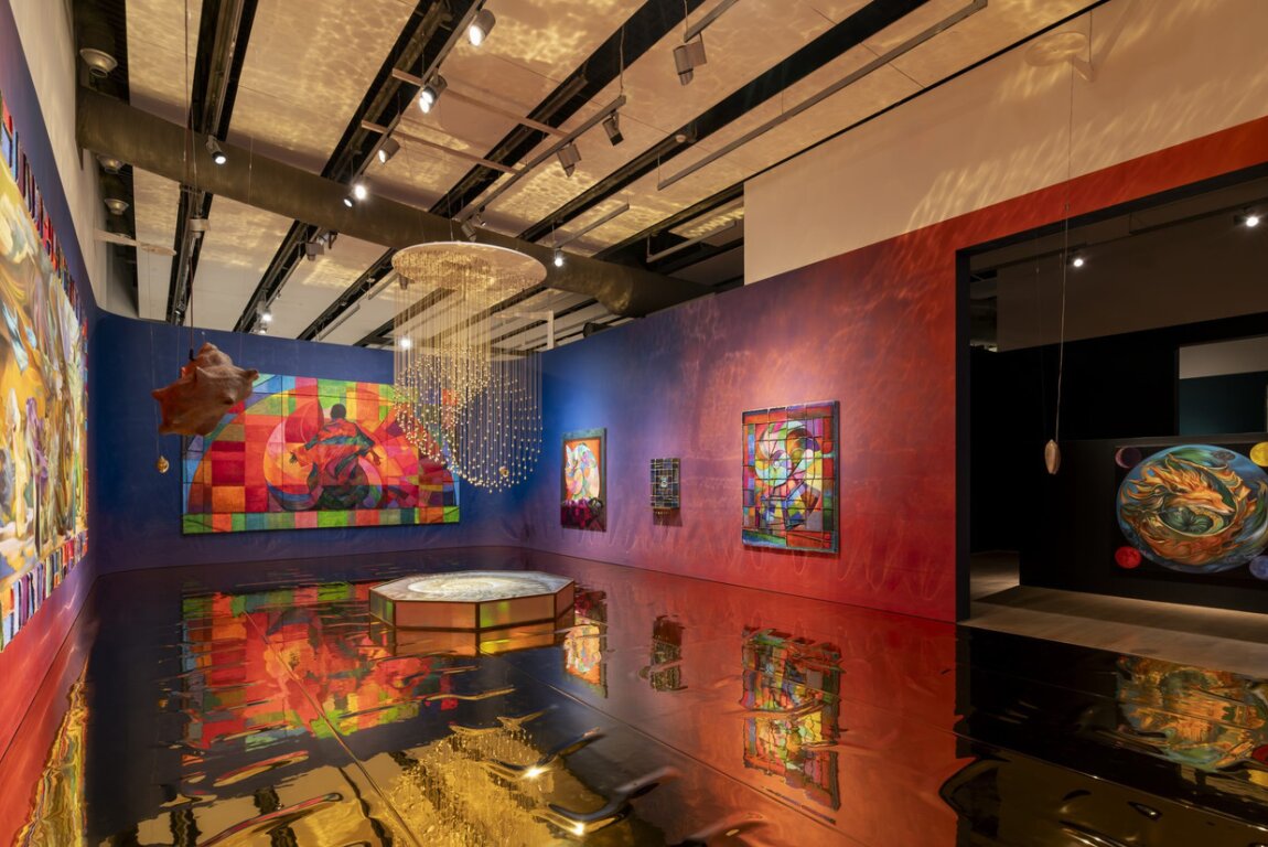 Conversational Exhibition Tour