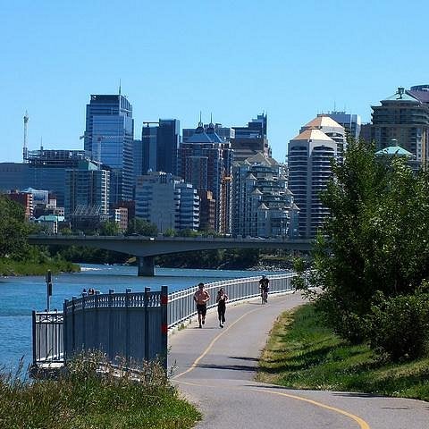 30 Km Bike Ride Along The Bow River Pathway