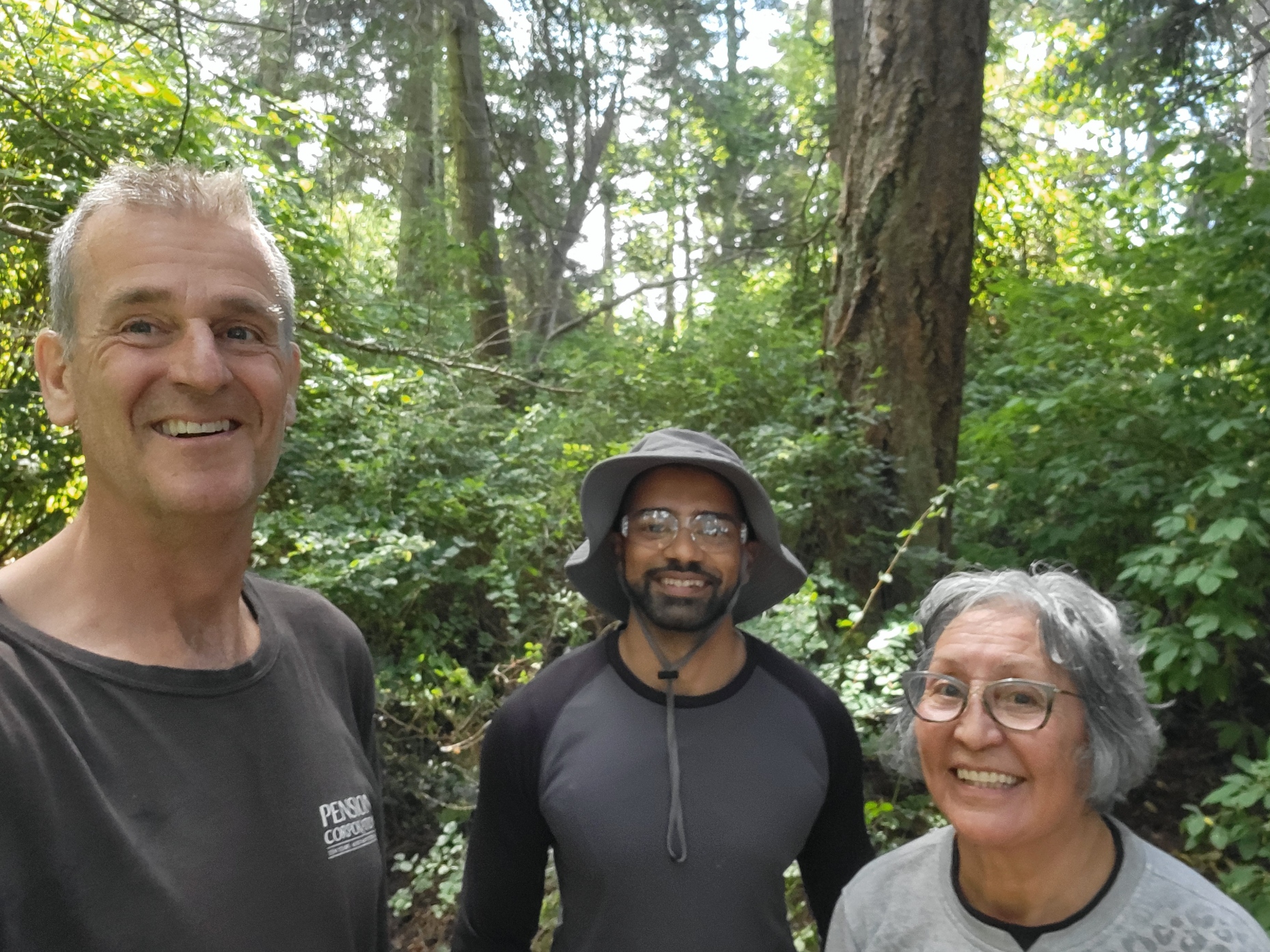 Saxe Point Invasive Plant Pull