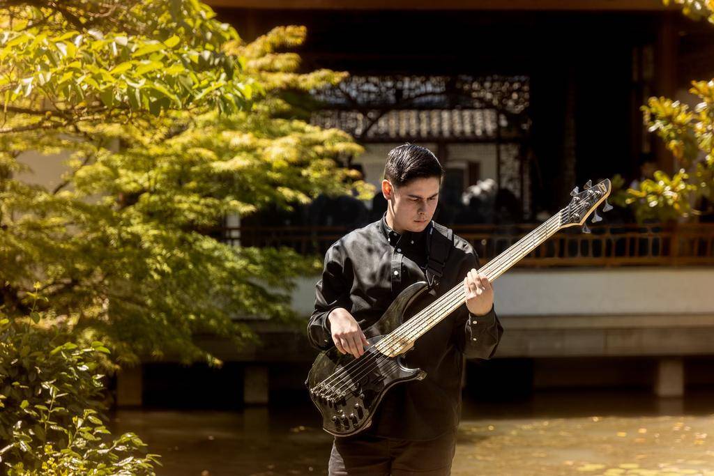 The Zach Wong Trio at Guilt & Co.