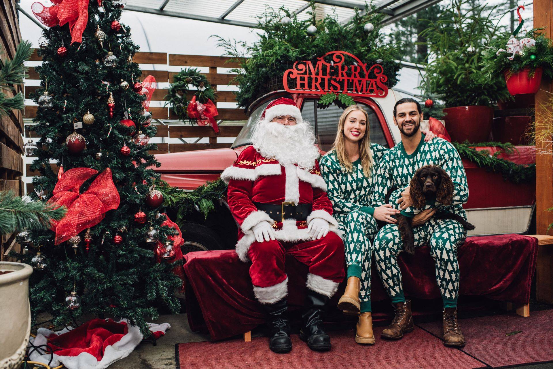 Photos With Santa at Patio Gardens - 6536 West Saanich Rd. 